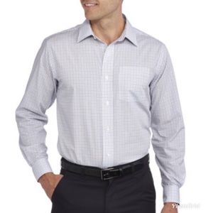 Men’s Classic/Regular Fit Performance Dress Shirt